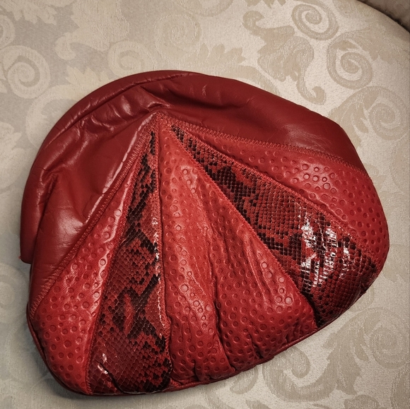 PIERRE MISHAEL Vintage 80s Red Leather Snake Print Crossbody Bag – Rare Sculptur - Picture 13 of 13
